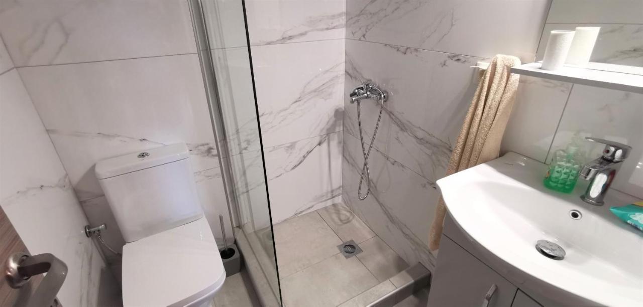 Nikiti Modern Villa Екстер'єр фото